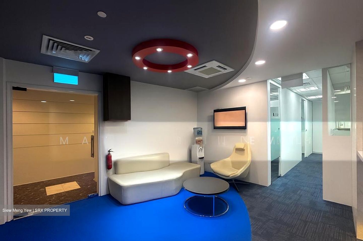 International Plaza (D2), Office #571627431